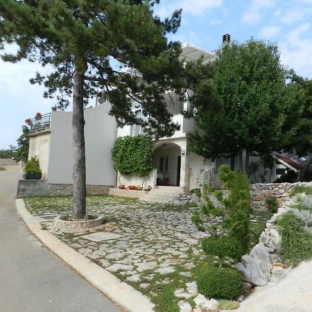 Apartmani Lucija Jurkovic Малинска Экстерьер фото