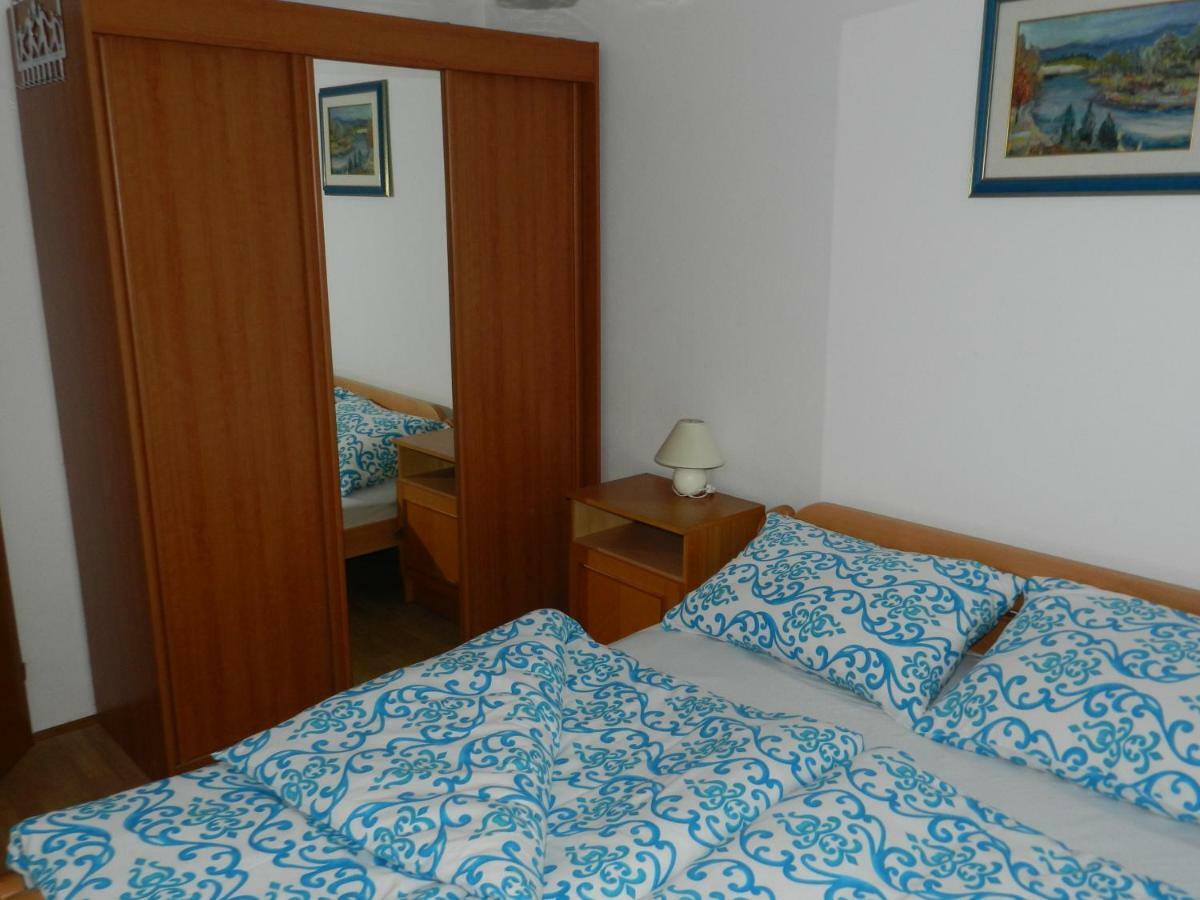 Apartmani Lucija Jurkovic Малинска Экстерьер фото